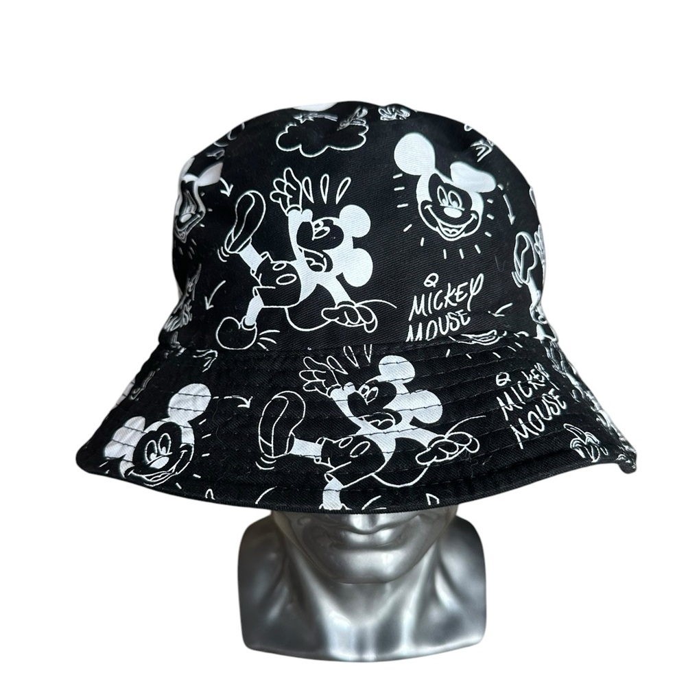 Disney Youth Size Bucket Hat Reversible Mickey Mouse Hat Black and White